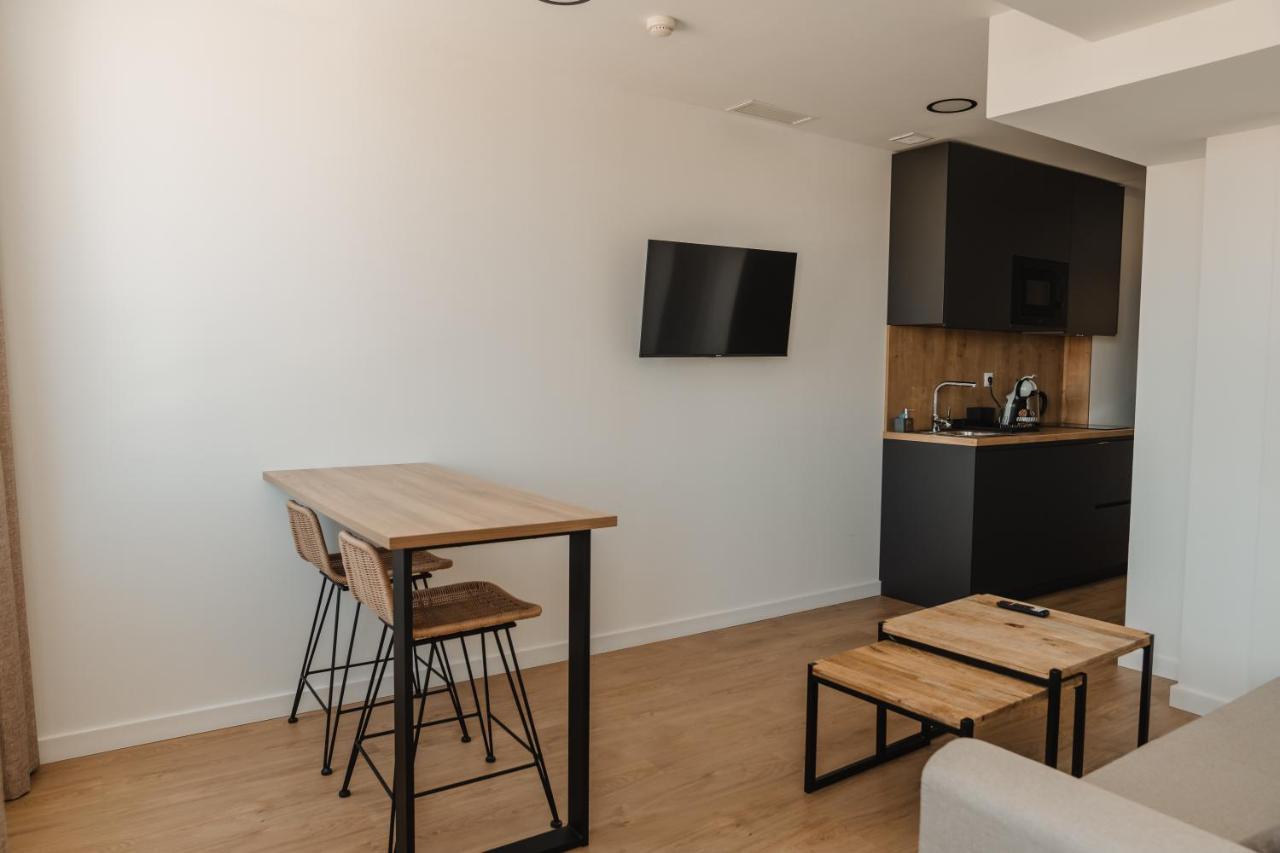 Eszentrico Suites Jerez Херес де ла Фронтера Екстериор снимка