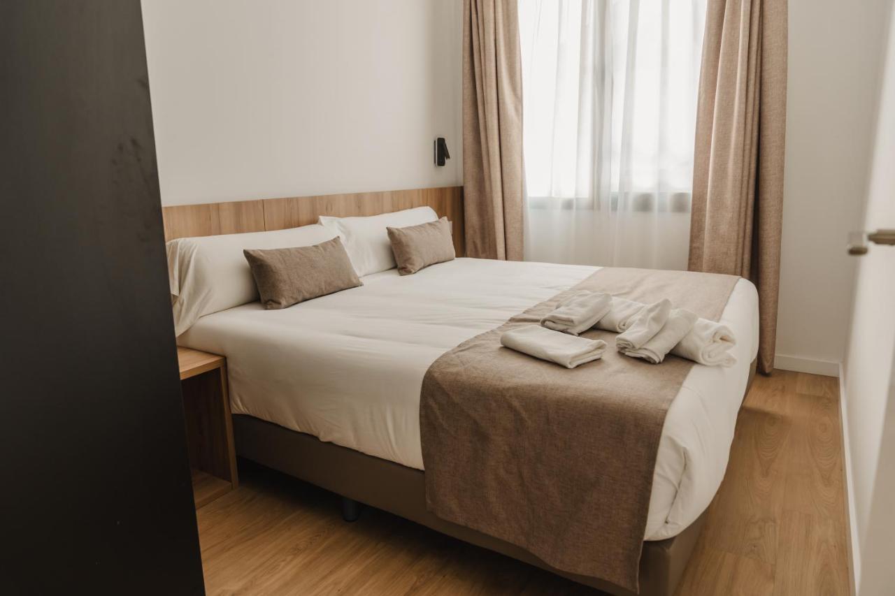 Eszentrico Suites Jerez Херес де ла Фронтера Екстериор снимка