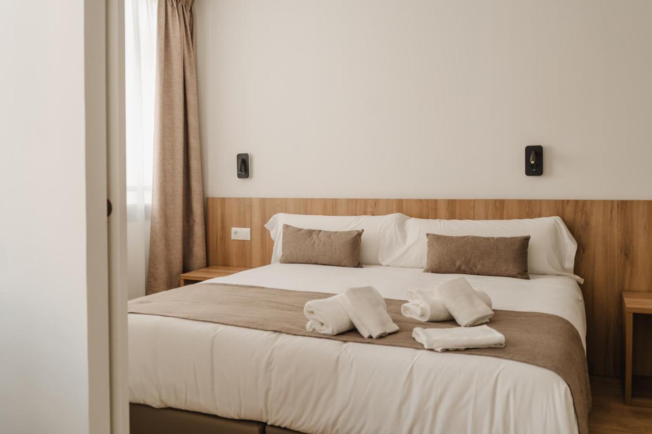 Eszentrico Suites Jerez Херес де ла Фронтера Екстериор снимка