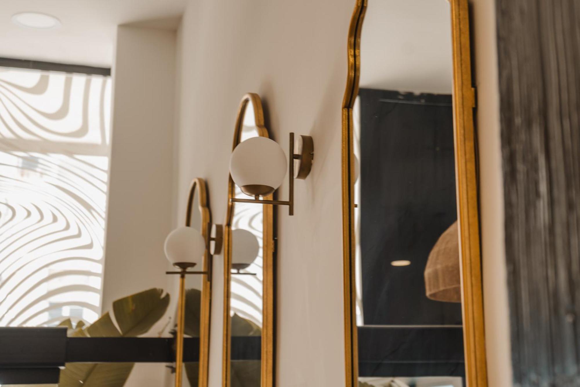 Eszentrico Suites Jerez Херес де ла Фронтера Екстериор снимка
