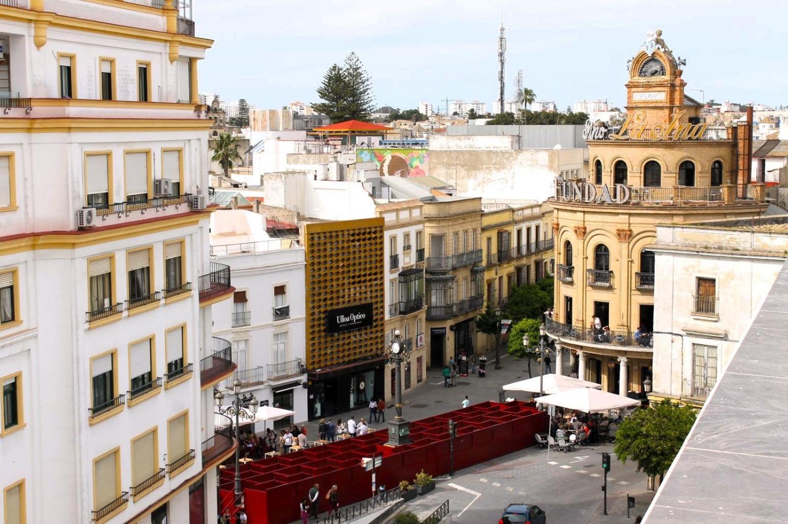 Eszentrico Suites Jerez Херес де ла Фронтера Екстериор снимка