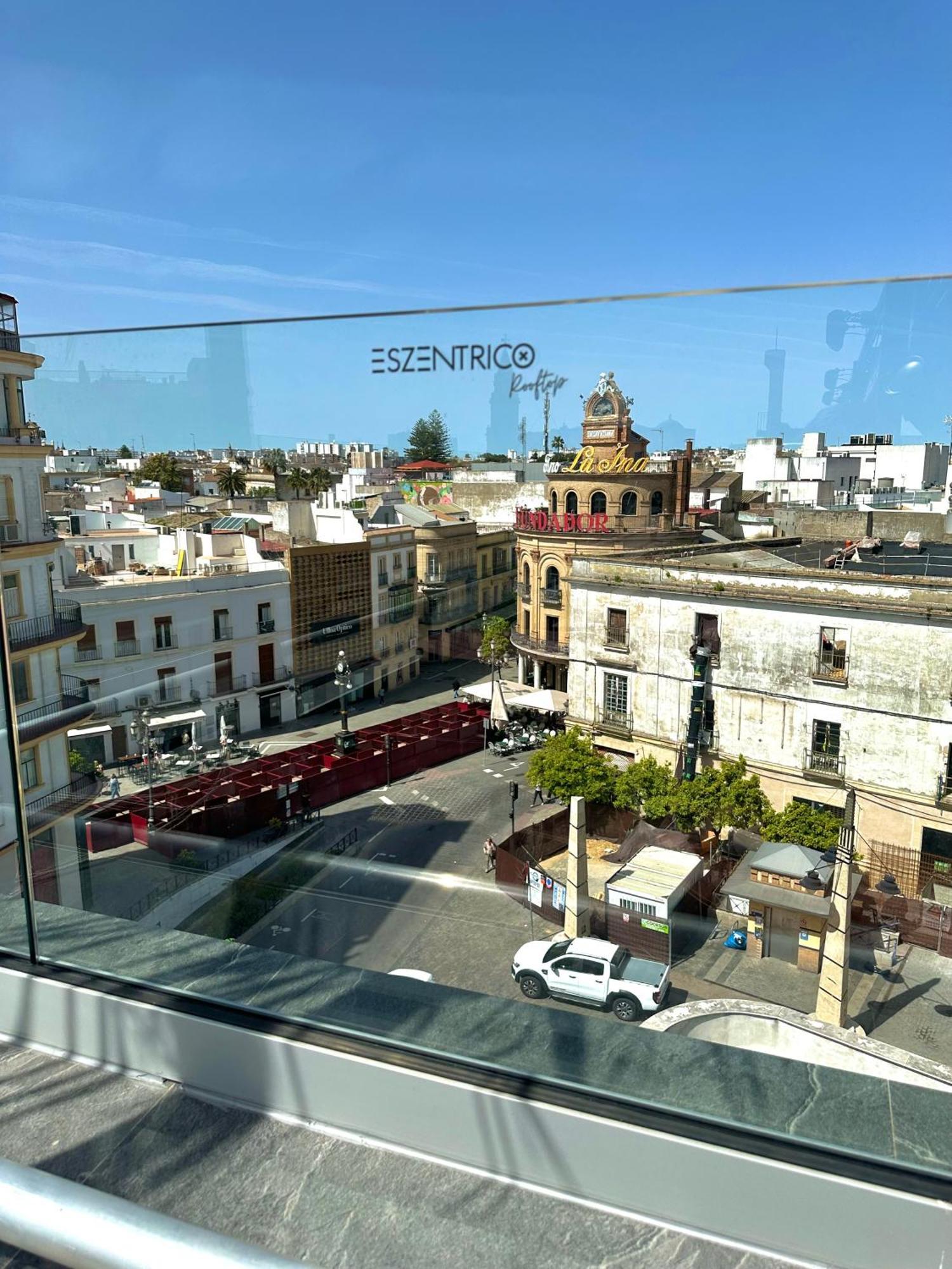 Eszentrico Suites Jerez Херес де ла Фронтера Екстериор снимка