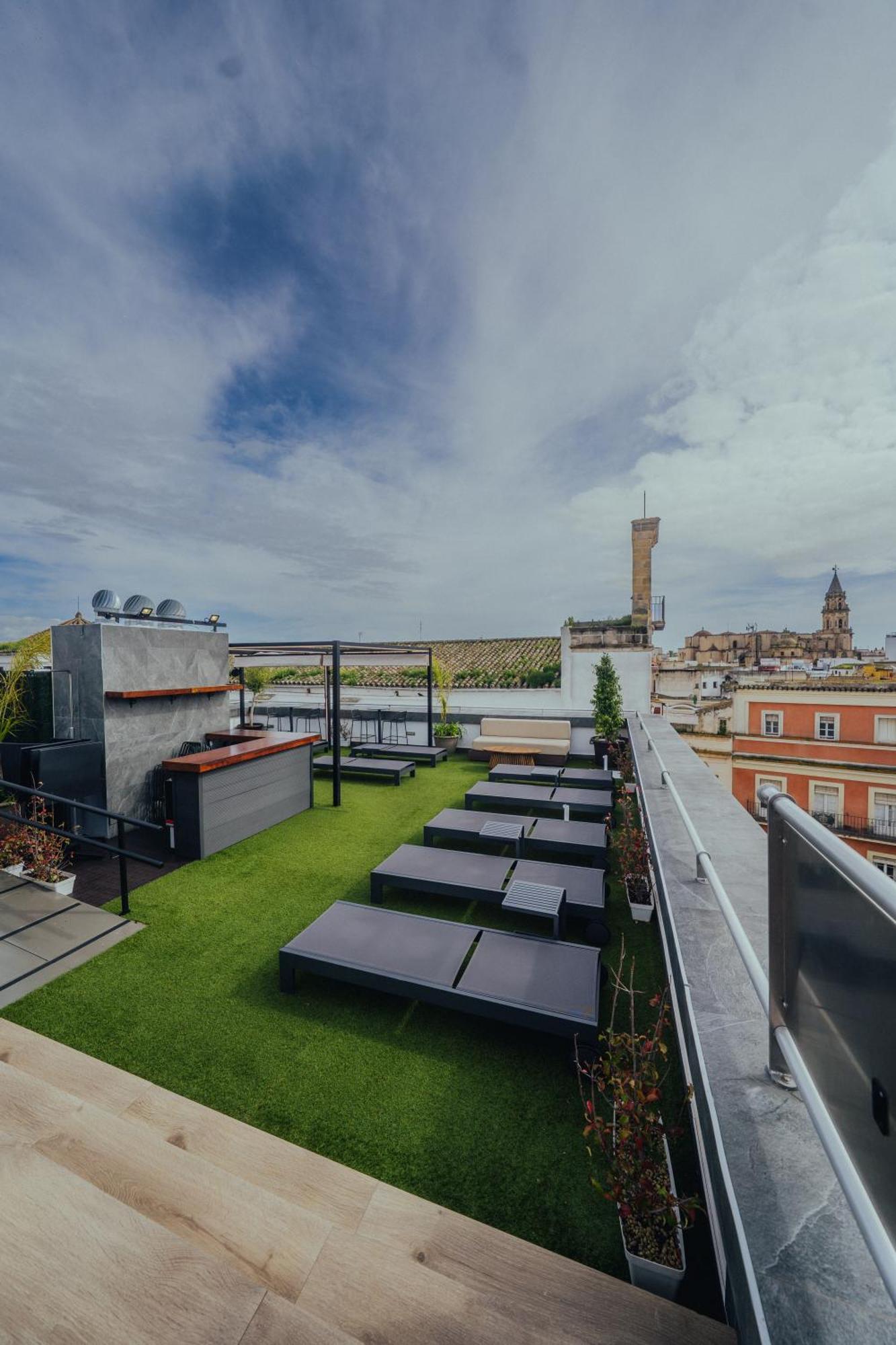 Eszentrico Suites Jerez Херес де ла Фронтера Екстериор снимка